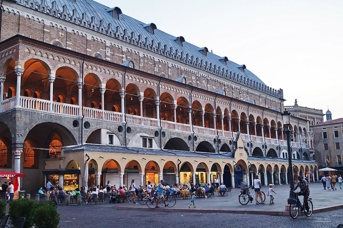 X Congresso Nazionale SPR-Italy Area Group, La ricerca in psicoterapia nell’era del DSM-5: back or forth?, Padova, 12-13-14 Settembre 2014 Simposio – VERSO IL PDM-2: LAVORI IN CORSO